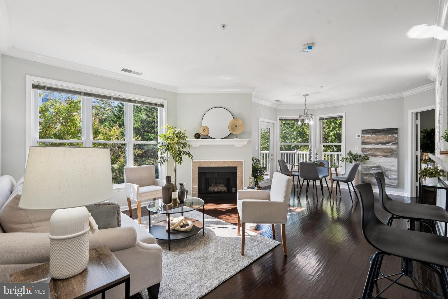 12919 ALTON SQ #215, HERNDON, Virginia 20170, 2 Bedrooms Bedrooms, ,2 BathroomsBathrooms,Residential,For sale,12919 ALTON SQ #215,VAFX2265992 MLS # VAFX2265992
