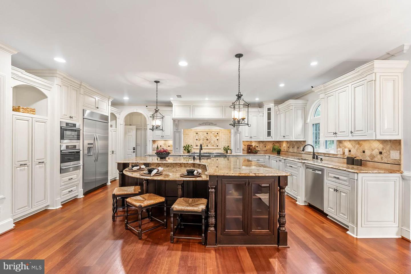 11910 CRAYTON CT, HERNDON, Virginia 20170, 5 Bedrooms Bedrooms, ,4 BathroomsBathrooms,Residential,For sale,11910 CRAYTON CT,VAFX2266102 MLS # VAFX2266102