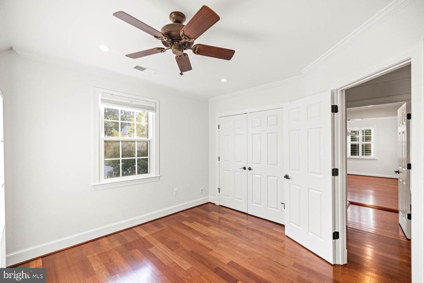 11910 CRAYTON CT, HERNDON, Virginia 20170, 5 Bedrooms Bedrooms, ,4 BathroomsBathrooms,Residential,For sale,11910 CRAYTON CT,VAFX2266102 MLS # VAFX2266102