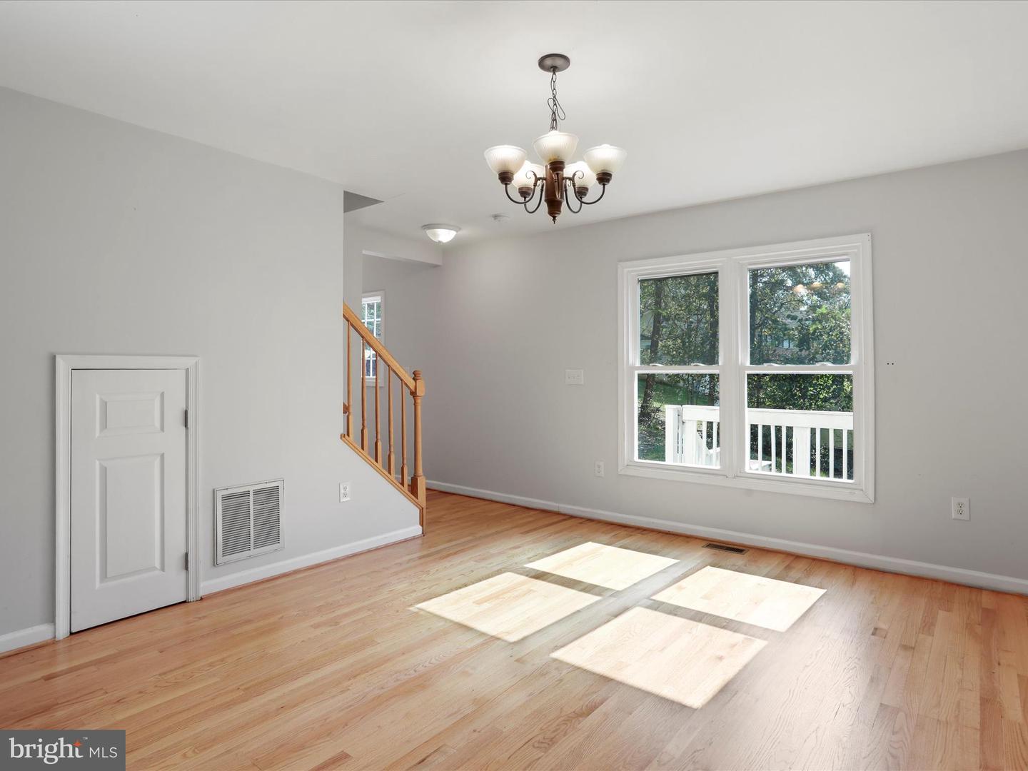 5475 HOWELLSVILLE RD, FRONT ROYAL, Virginia 22630, 3 Bedrooms Bedrooms, ,2 BathroomsBathrooms,Residential,For sale,5475 HOWELLSVILLE RD,VAWR2012260 MLS # VAWR2012260