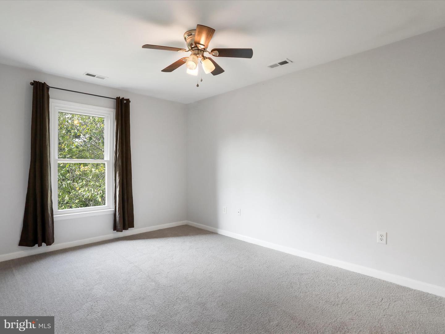 5475 HOWELLSVILLE RD, FRONT ROYAL, Virginia 22630, 3 Bedrooms Bedrooms, ,2 BathroomsBathrooms,Residential,For sale,5475 HOWELLSVILLE RD,VAWR2012260 MLS # VAWR2012260