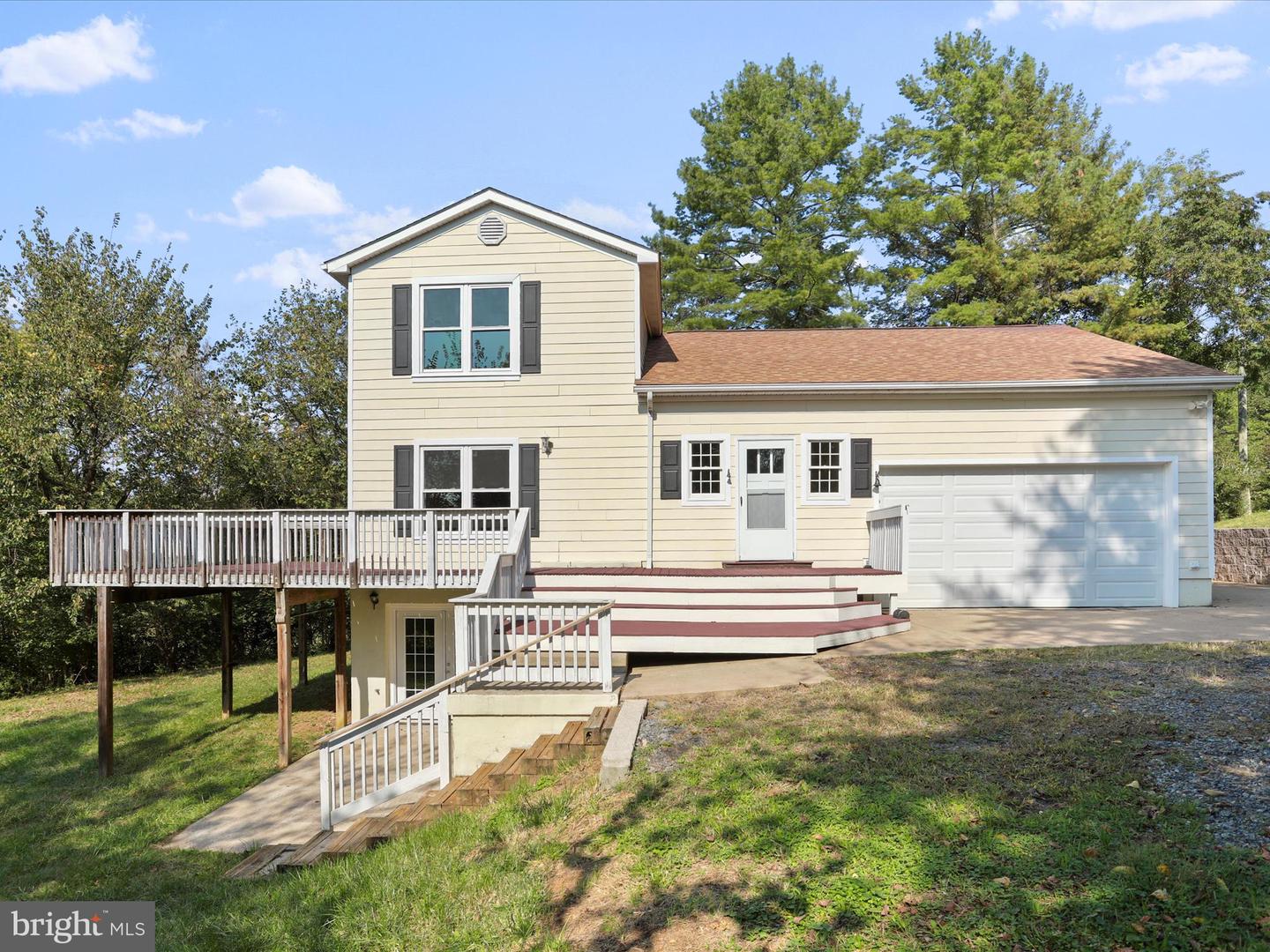 5475 HOWELLSVILLE RD, FRONT ROYAL, Virginia 22630, 3 Bedrooms Bedrooms, ,2 BathroomsBathrooms,Residential,For sale,5475 HOWELLSVILLE RD,VAWR2012260 MLS # VAWR2012260