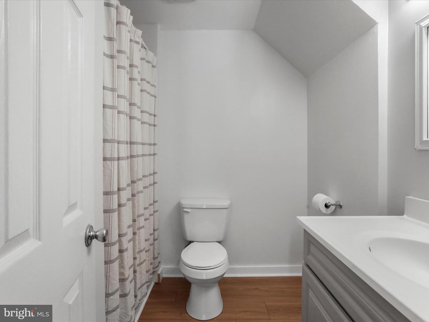 5475 HOWELLSVILLE RD, FRONT ROYAL, Virginia 22630, 3 Bedrooms Bedrooms, ,2 BathroomsBathrooms,Residential,For sale,5475 HOWELLSVILLE RD,VAWR2012260 MLS # VAWR2012260
