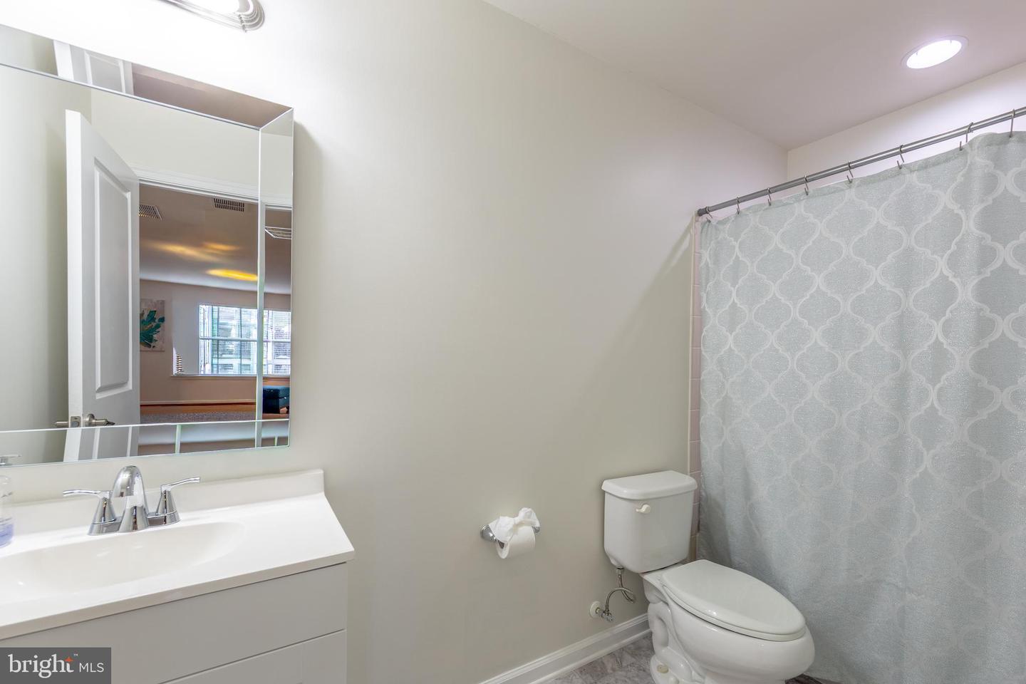 2223 PUMP HOUSE CT, WARRENTON, Virginia 20187, 4 Bedrooms Bedrooms, 10 Rooms Rooms,3 BathroomsBathrooms,Residential,For sale,2223 PUMP HOUSE CT,VAFQ2018252 MLS # VAFQ2018252
