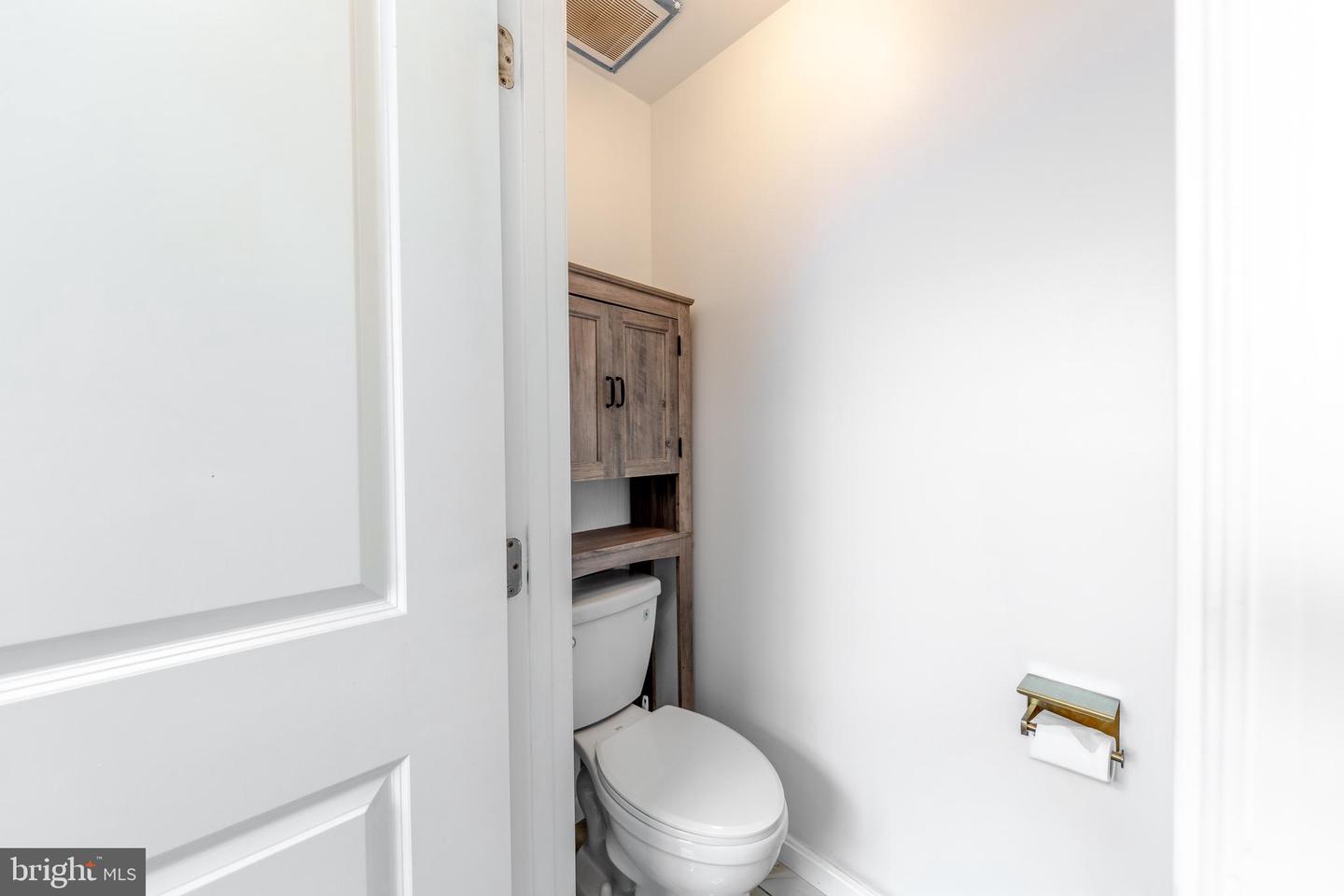 2223 PUMP HOUSE CT, WARRENTON, Virginia 20187, 4 Bedrooms Bedrooms, 10 Rooms Rooms,3 BathroomsBathrooms,Residential,For sale,2223 PUMP HOUSE CT,VAFQ2018252 MLS # VAFQ2018252