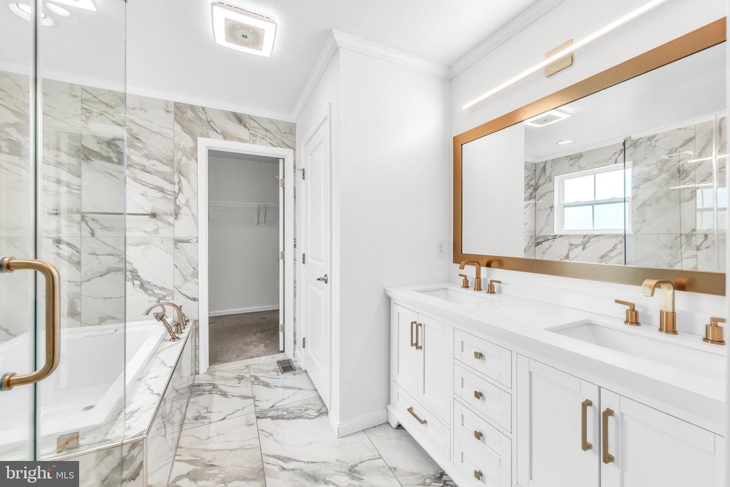 2223 PUMP HOUSE CT, WARRENTON, Virginia 20187, 4 Bedrooms Bedrooms, 10 Rooms Rooms,3 BathroomsBathrooms,Residential,For sale,2223 PUMP HOUSE CT,VAFQ2018252 MLS # VAFQ2018252