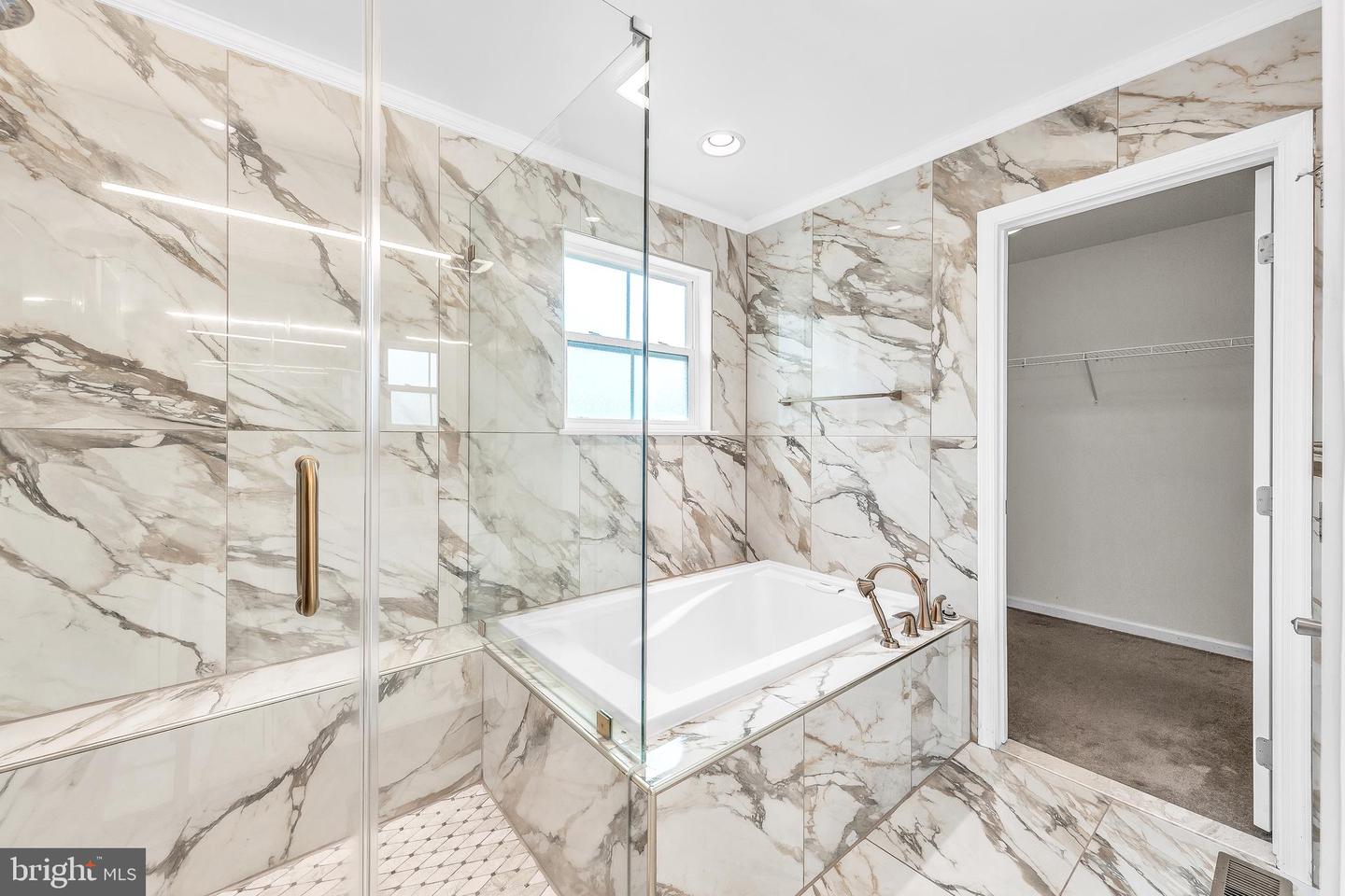 2223 PUMP HOUSE CT, WARRENTON, Virginia 20187, 4 Bedrooms Bedrooms, 10 Rooms Rooms,3 BathroomsBathrooms,Residential,For sale,2223 PUMP HOUSE CT,VAFQ2018252 MLS # VAFQ2018252