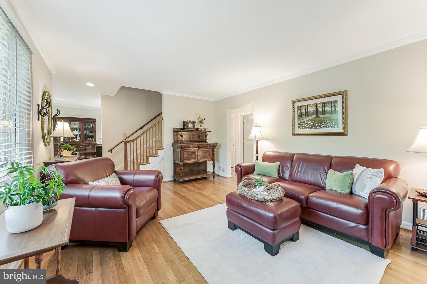 2532 N GLEBE RD N, ARLINGTON, Virginia 22207, 4 Bedrooms Bedrooms, ,3 BathroomsBathrooms,Residential,For sale,2532 N GLEBE RD N,VAAR2063450 MLS # VAAR2063450