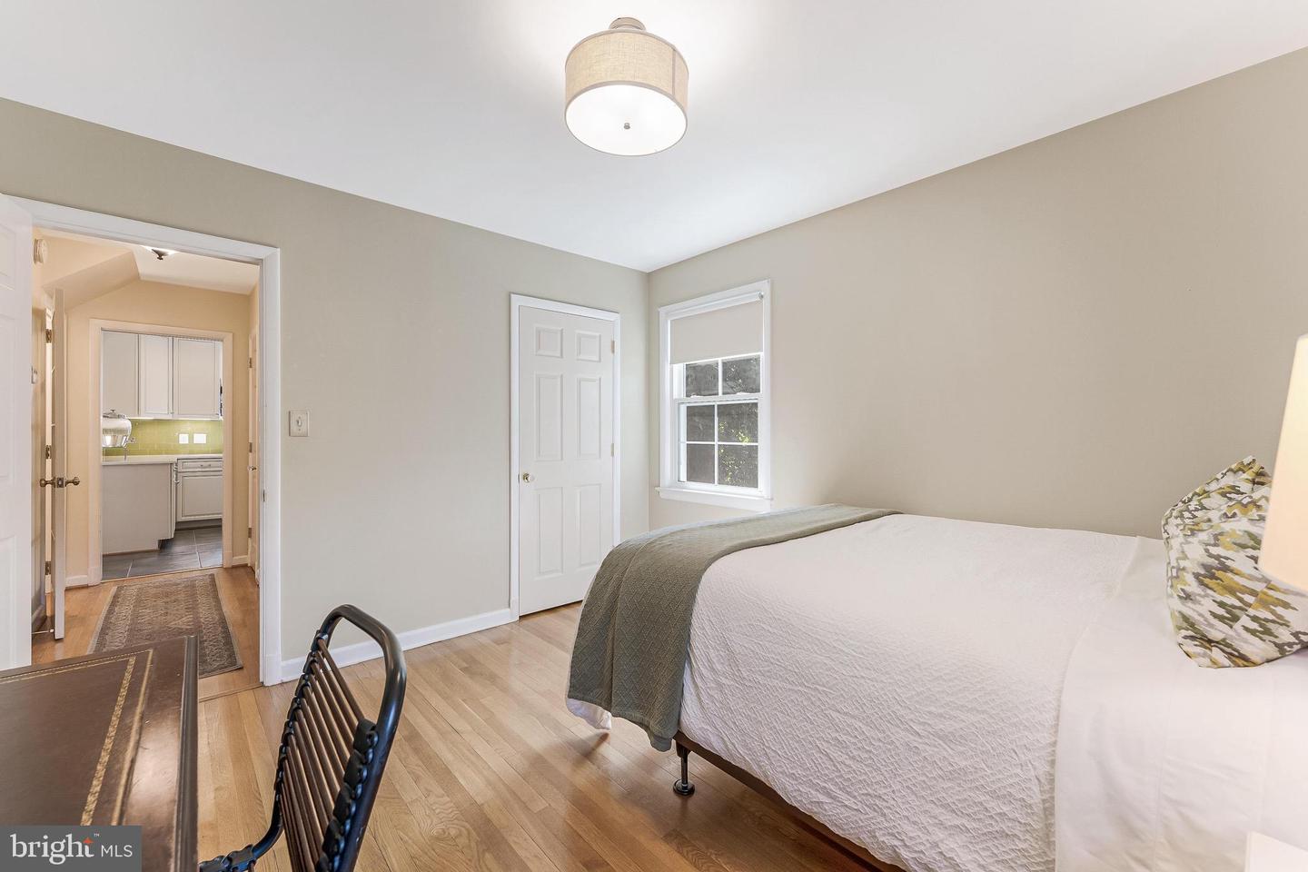 2532 N GLEBE RD N, ARLINGTON, Virginia 22207, 4 Bedrooms Bedrooms, ,3 BathroomsBathrooms,Residential,For sale,2532 N GLEBE RD N,VAAR2063450 MLS # VAAR2063450