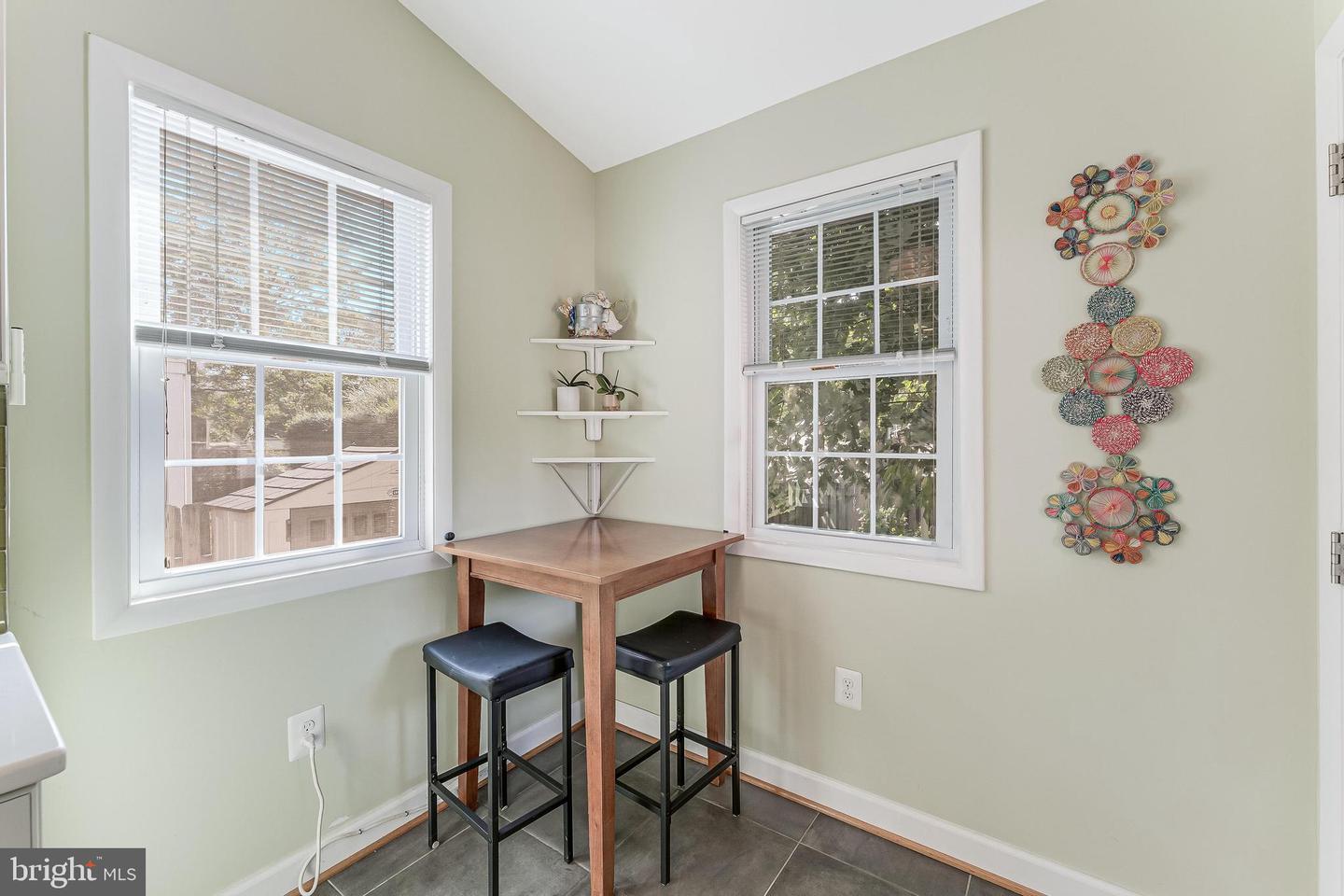 2532 N GLEBE RD N, ARLINGTON, Virginia 22207, 4 Bedrooms Bedrooms, ,3 BathroomsBathrooms,Residential,For sale,2532 N GLEBE RD N,VAAR2063450 MLS # VAAR2063450