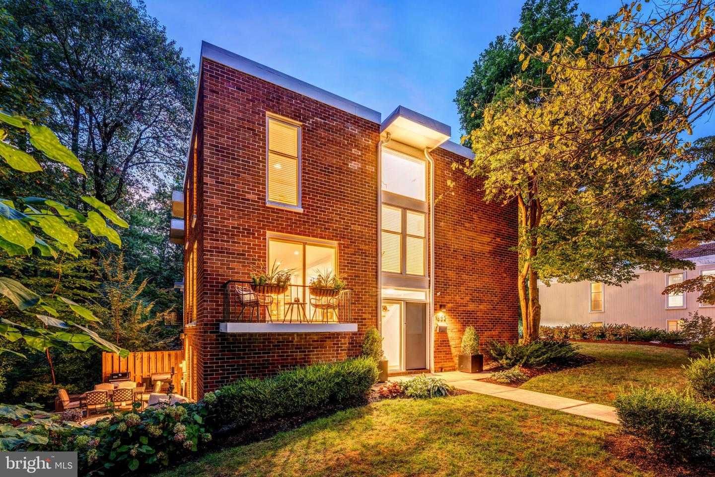 1632 WAINWRIGHT DR, RESTON, Virginia 20190, 4 Bedrooms Bedrooms, ,2 BathroomsBathrooms,Residential,For sale,1632 WAINWRIGHT DR,VAFX2266320 MLS # VAFX2266320