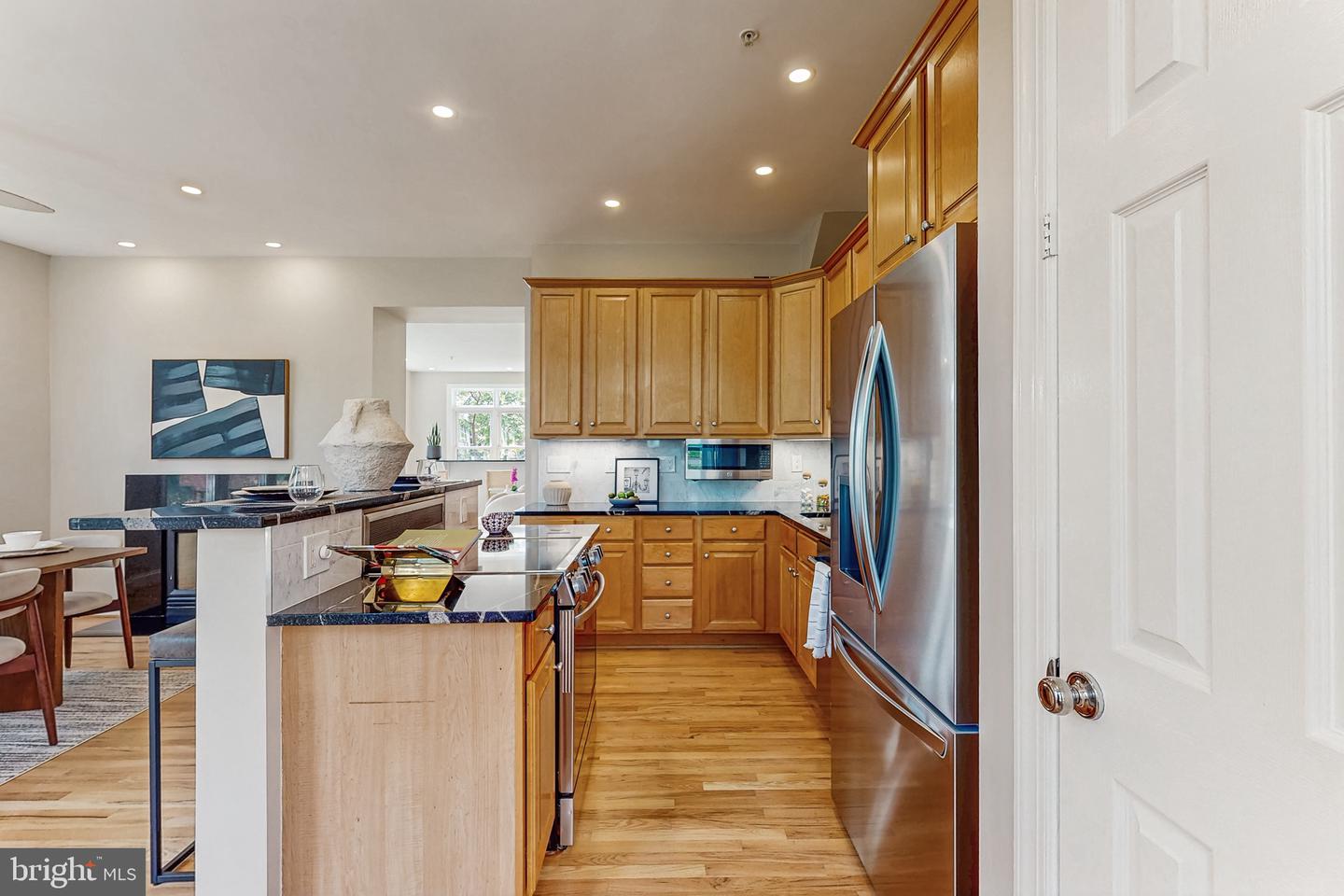 3301 WASHINGTON BLVD, ARLINGTON, Virginia 22201, 4 Bedrooms Bedrooms, ,3 BathroomsBathrooms,Residential,For sale,3301 WASHINGTON BLVD,VAAR2063482 MLS # VAAR2063482
