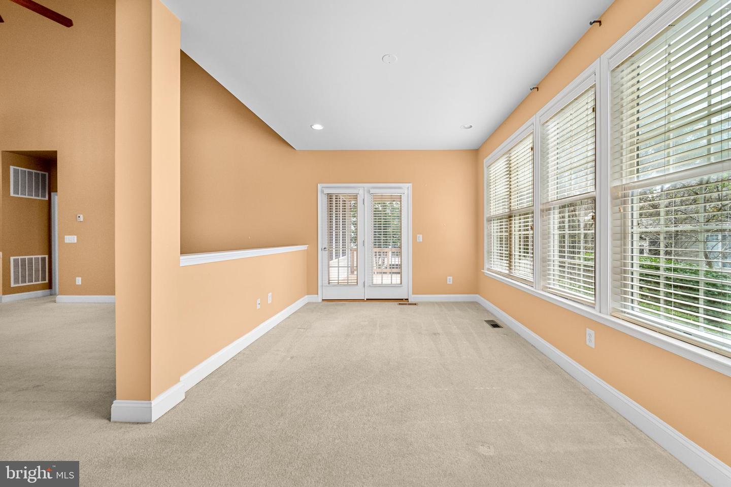 6159 FERRIER CT, GAINESVILLE, Virginia 20155, 3 Bedrooms Bedrooms, ,3 BathroomsBathrooms,Residential,For sale,6159 FERRIER CT,VAPW2103786 MLS # VAPW2103786