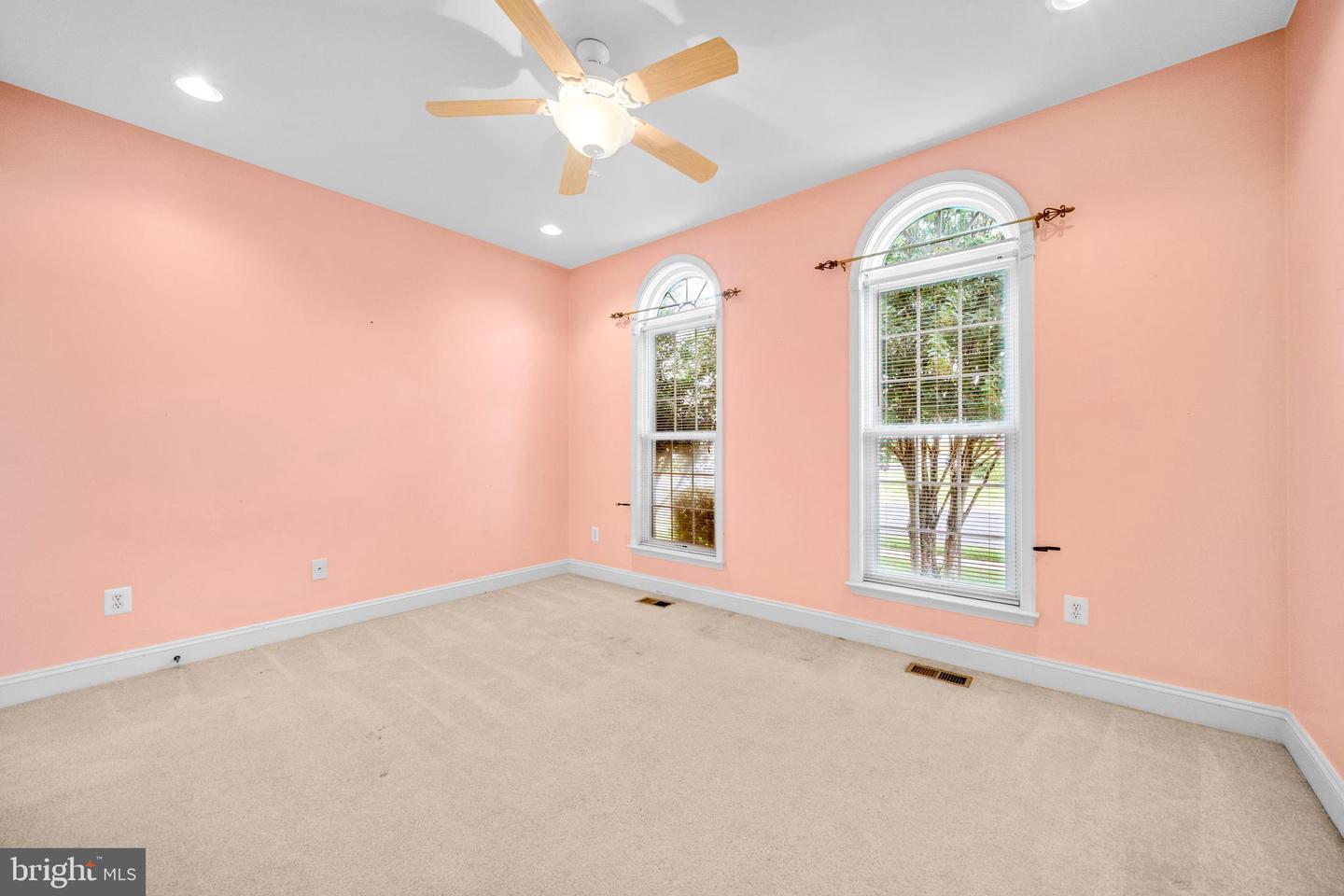6159 FERRIER CT, GAINESVILLE, Virginia 20155, 3 Bedrooms Bedrooms, ,3 BathroomsBathrooms,Residential,For sale,6159 FERRIER CT,VAPW2103786 MLS # VAPW2103786