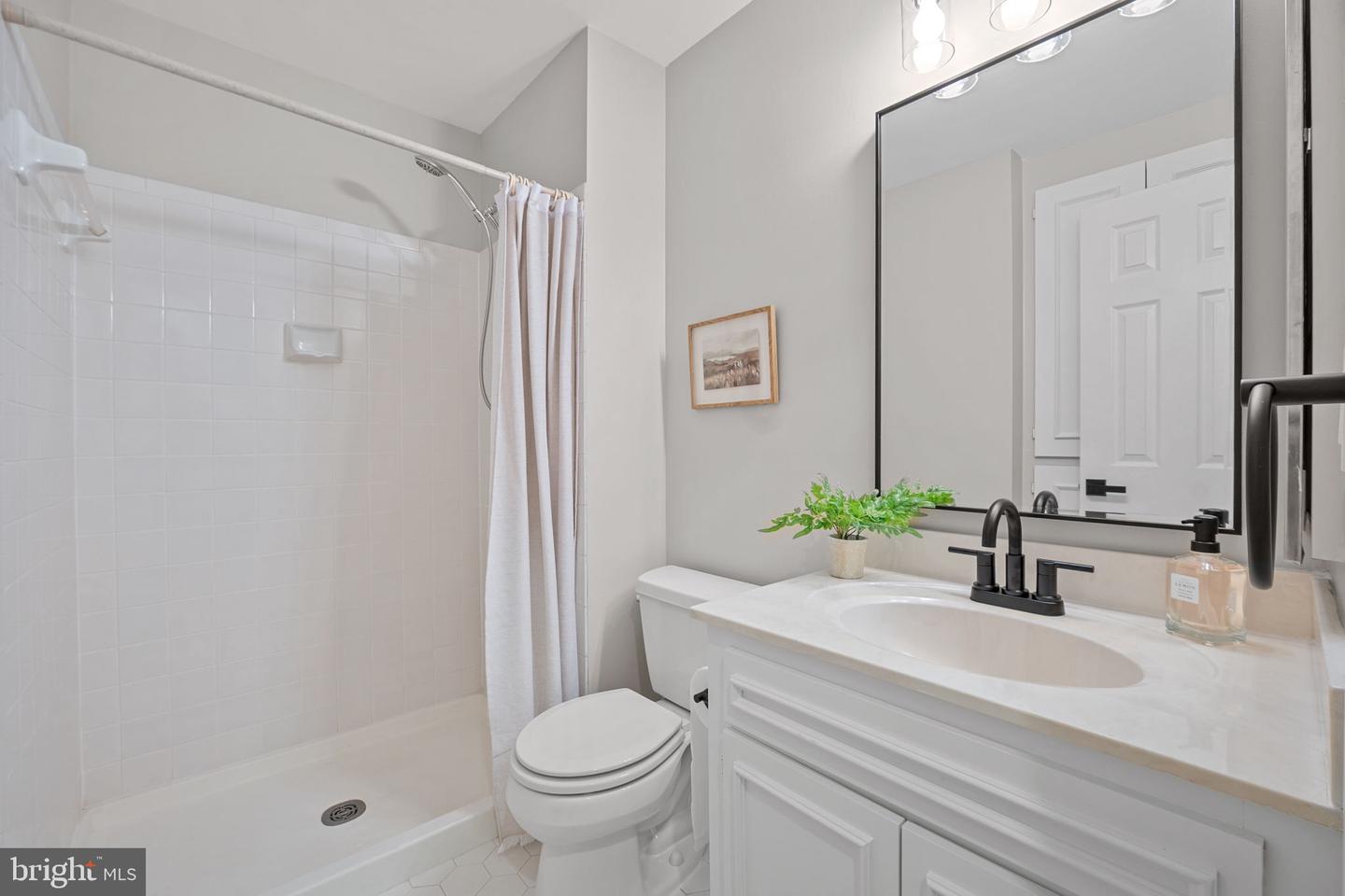 1532 CHURCH HILL PL, RESTON, Virginia 20194, 2 Bedrooms Bedrooms, ,2 BathroomsBathrooms,Residential,For sale,1532 CHURCH HILL PL,VAFX2266866 MLS # VAFX2266866