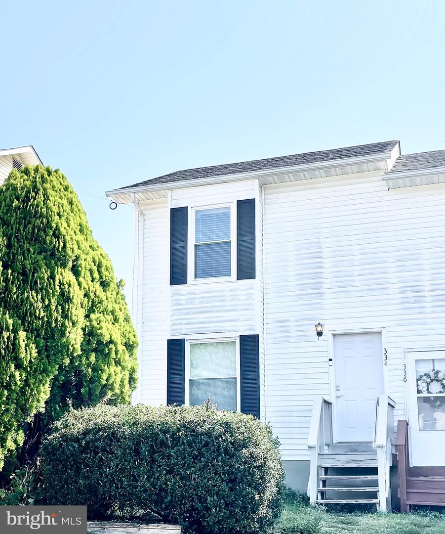334 CHERRYDALE AVE, FRONT ROYAL, Virginia 22630, 2 Bedrooms Bedrooms, ,1 BathroomBathrooms,Residential,For sale,334 CHERRYDALE AVE,VAWR2012276 MLS # VAWR2012276