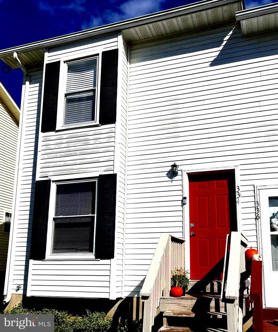 334 CHERRYDALE AVE, FRONT ROYAL, Virginia 22630, 2 Bedrooms Bedrooms, ,1 BathroomBathrooms,Residential,For sale,334 CHERRYDALE AVE,VAWR2012276 MLS # VAWR2012276