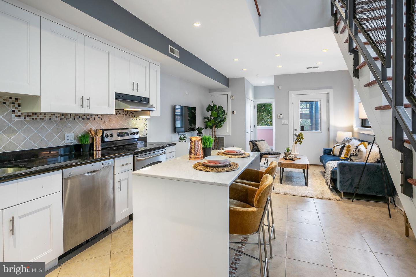 1461 HARVARD ST NW #5, WASHINGTON, District Of Columbia 20009, 1 Bedroom Bedrooms, ,1 BathroomBathrooms,Residential,For sale,1461 HARVARD ST NW #5,DCDC2221920 MLS # DCDC2221920