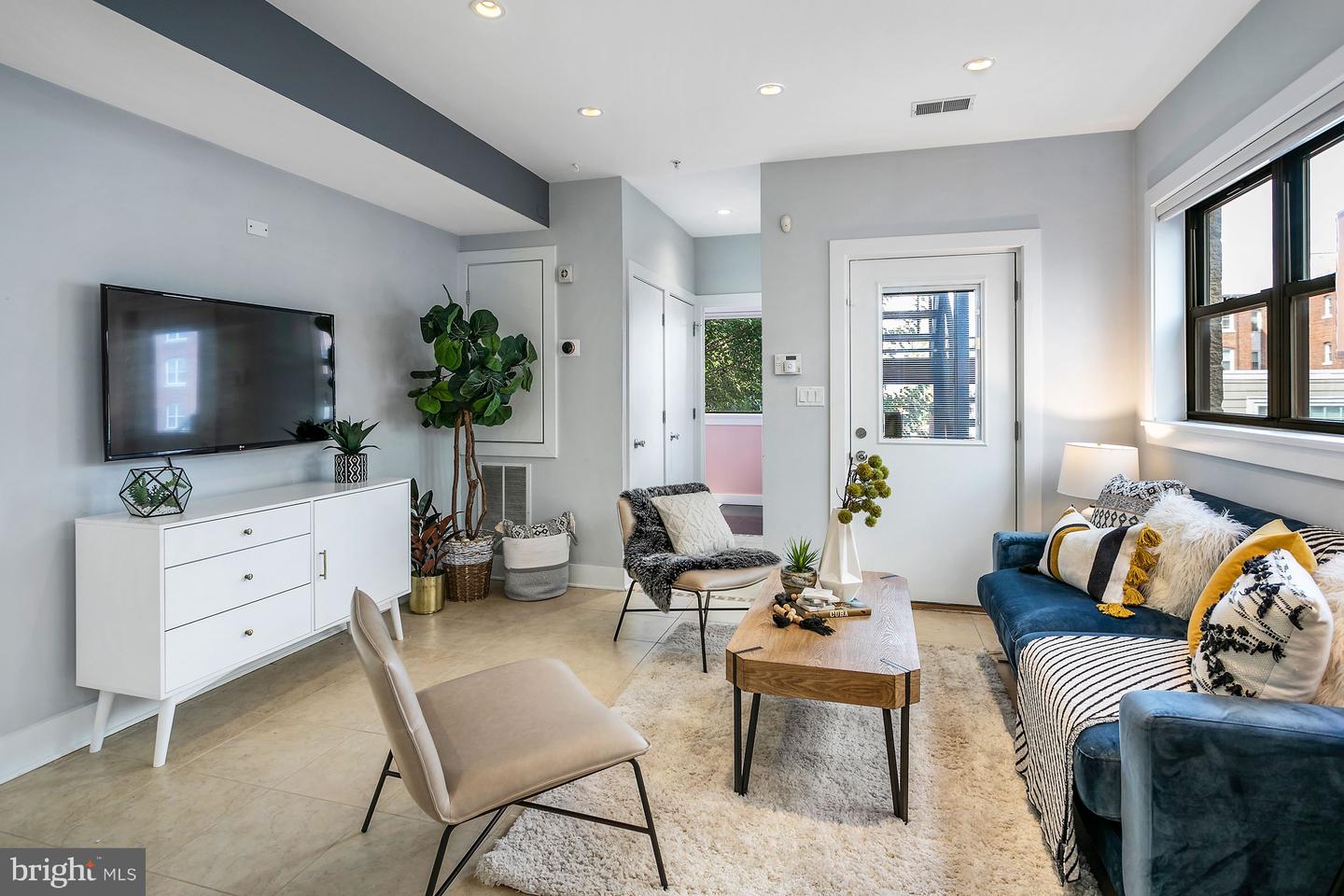 1461 HARVARD ST NW #5, WASHINGTON, District Of Columbia 20009, 1 Bedroom Bedrooms, ,1 BathroomBathrooms,Residential,For sale,1461 HARVARD ST NW #5,DCDC2221920 MLS # DCDC2221920