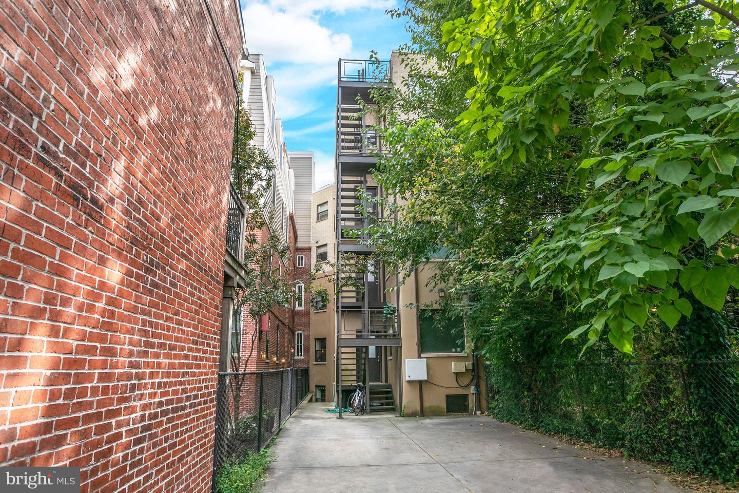 1461 HARVARD ST NW #5, WASHINGTON, District Of Columbia 20009, 1 Bedroom Bedrooms, ,1 BathroomBathrooms,Residential,For sale,1461 HARVARD ST NW #5,DCDC2221920 MLS # DCDC2221920