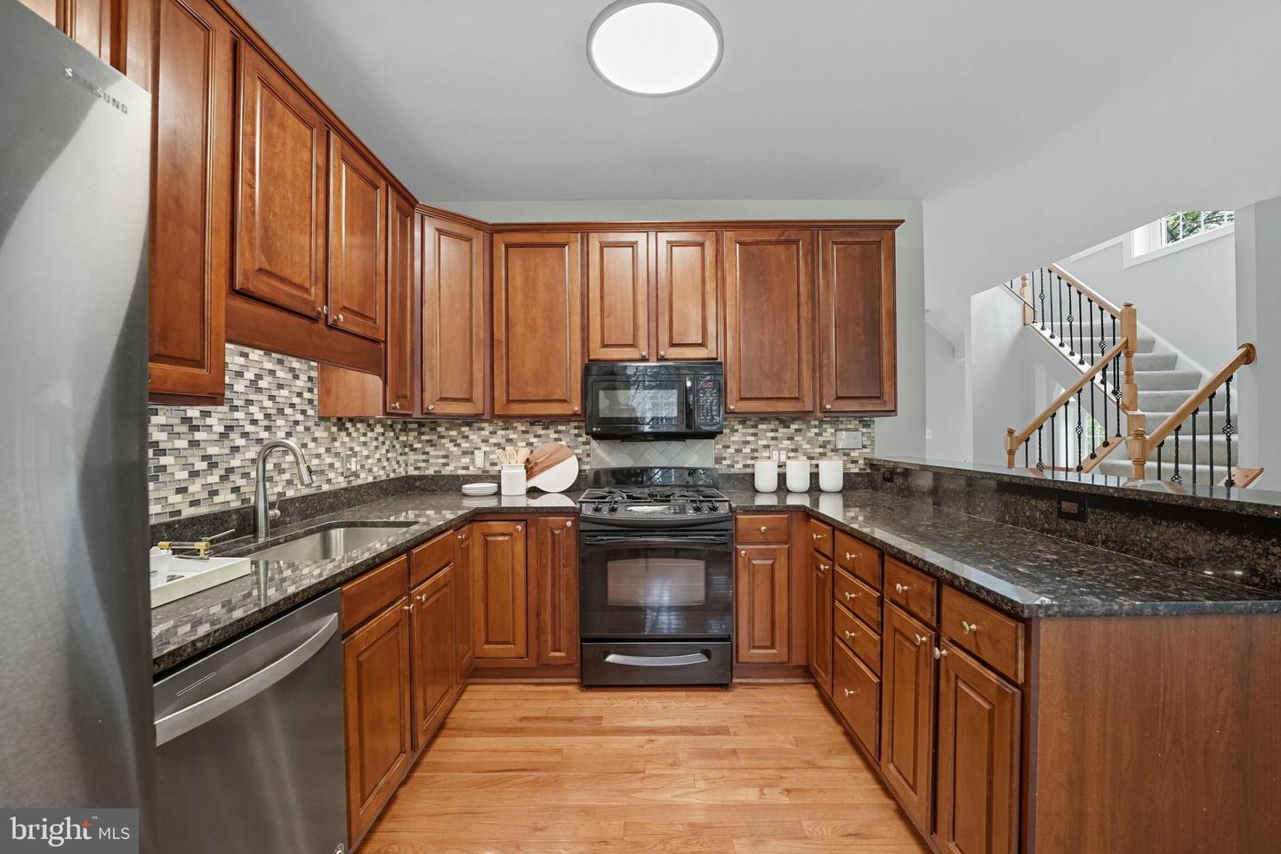 1325 SUNDIAL DR, RESTON, Virginia 20194, 3 Bedrooms Bedrooms, 12 Rooms Rooms,2 BathroomsBathrooms,Residential,For sale,1325 SUNDIAL DR,VAFX2266944 MLS # VAFX2266944