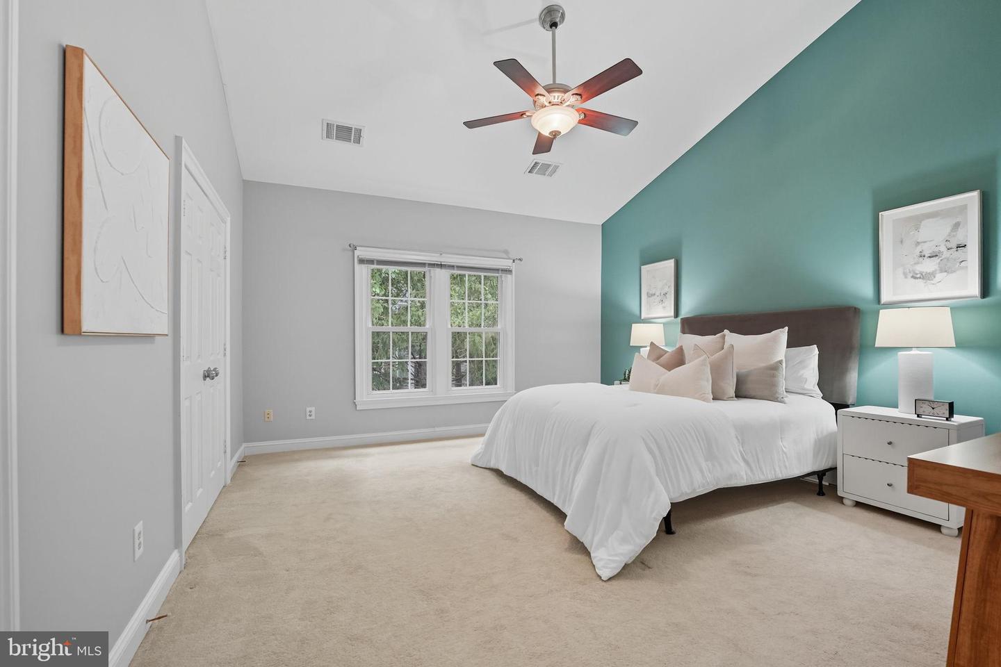 1325 SUNDIAL DR, RESTON, Virginia 20194, 3 Bedrooms Bedrooms, 12 Rooms Rooms,2 BathroomsBathrooms,Residential,For sale,1325 SUNDIAL DR,VAFX2266944 MLS # VAFX2266944