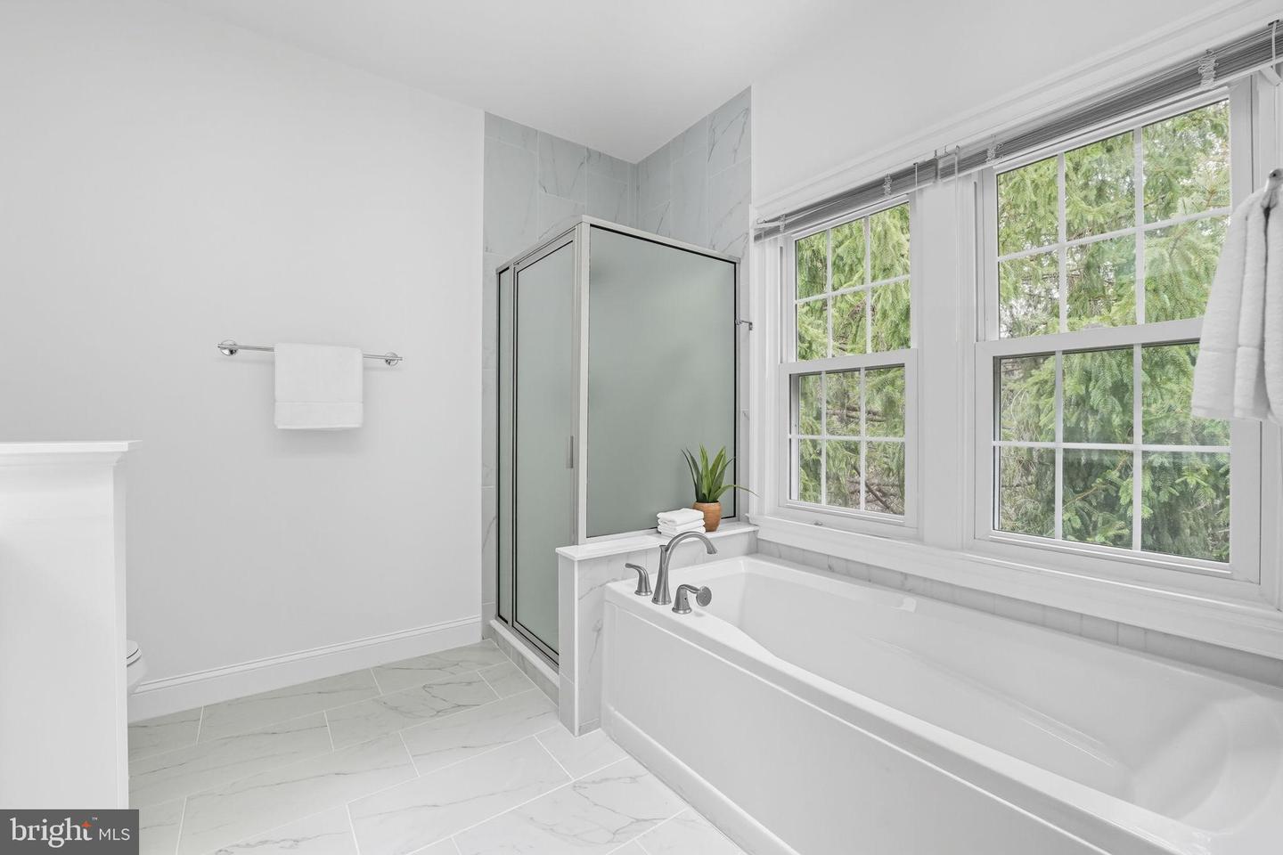 1325 SUNDIAL DR, RESTON, Virginia 20194, 3 Bedrooms Bedrooms, 12 Rooms Rooms,2 BathroomsBathrooms,Residential,For sale,1325 SUNDIAL DR,VAFX2266944 MLS # VAFX2266944