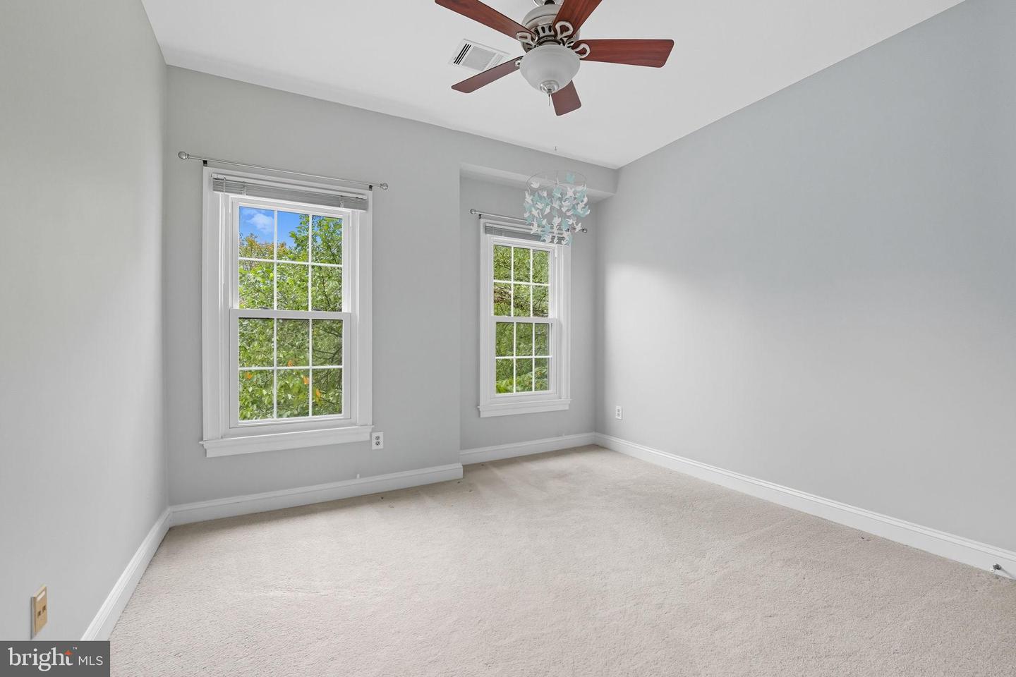 1325 SUNDIAL DR, RESTON, Virginia 20194, 3 Bedrooms Bedrooms, 12 Rooms Rooms,2 BathroomsBathrooms,Residential,For sale,1325 SUNDIAL DR,VAFX2266944 MLS # VAFX2266944