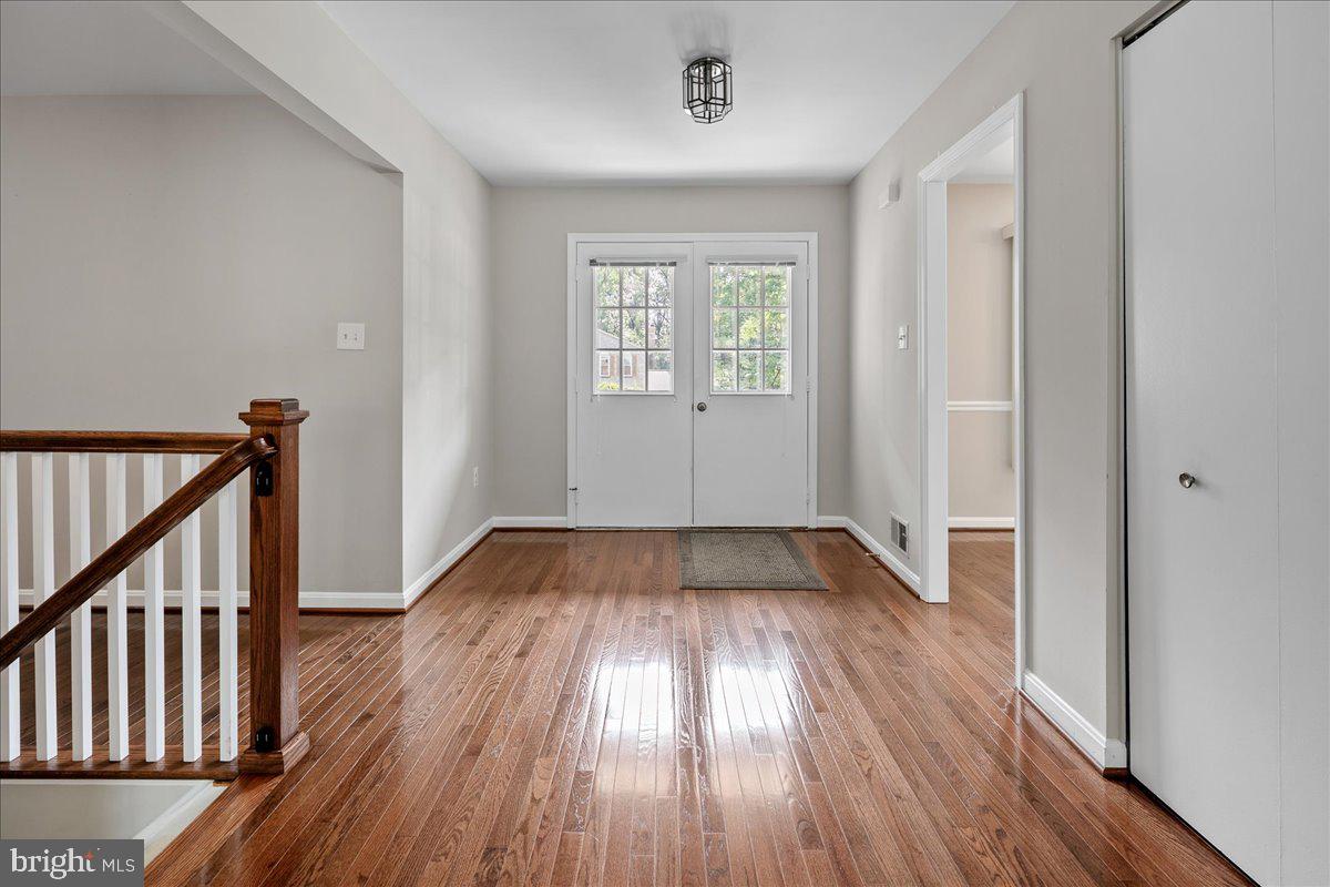 1804 MASON HILL DR, ALEXANDRIA, Virginia 22307, 5 Bedrooms Bedrooms, ,3 BathroomsBathrooms,Residential,For sale,1804 MASON HILL DR,VAFX2266946 MLS # VAFX2266946
