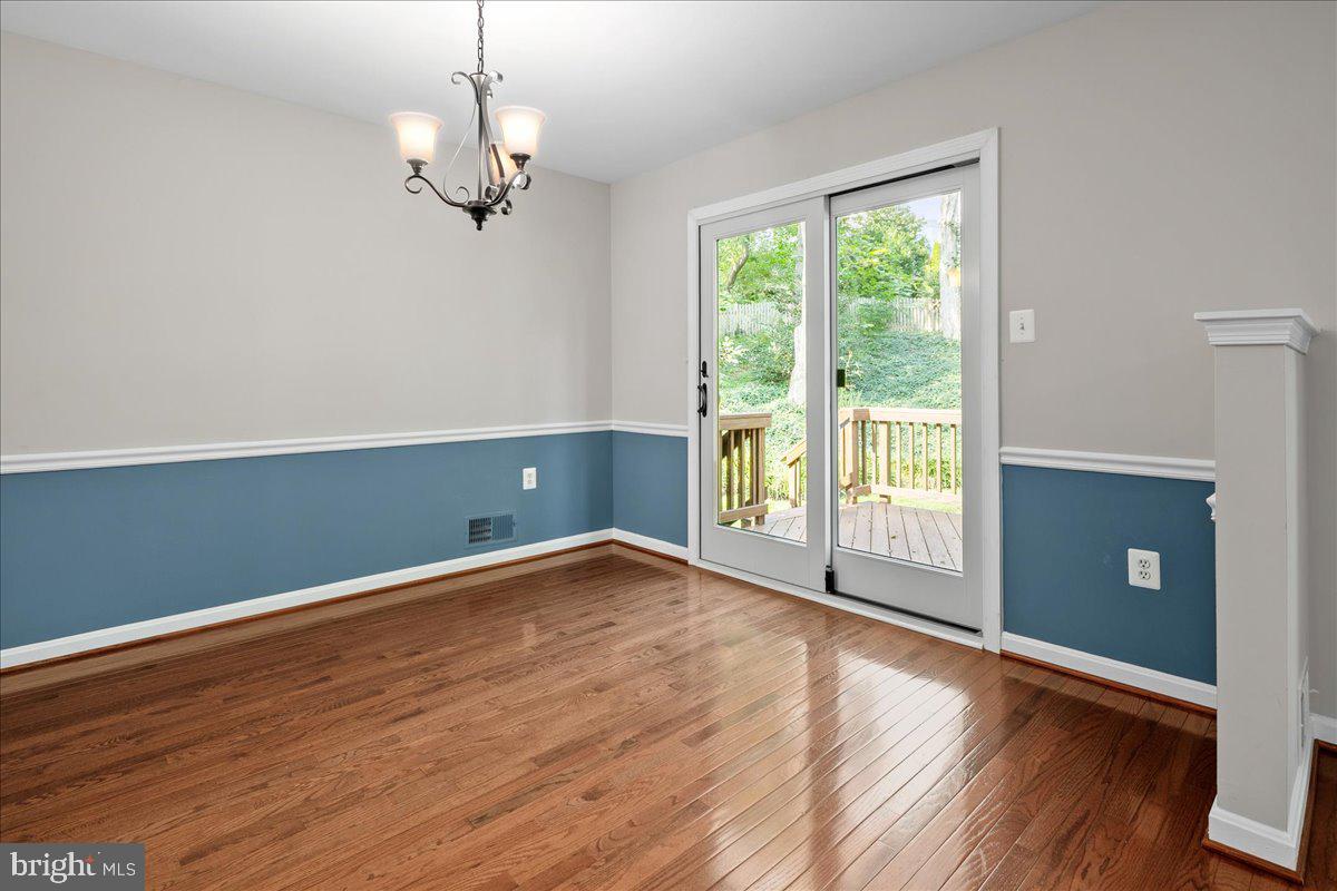 1804 MASON HILL DR, ALEXANDRIA, Virginia 22307, 5 Bedrooms Bedrooms, ,3 BathroomsBathrooms,Residential,For sale,1804 MASON HILL DR,VAFX2266946 MLS # VAFX2266946
