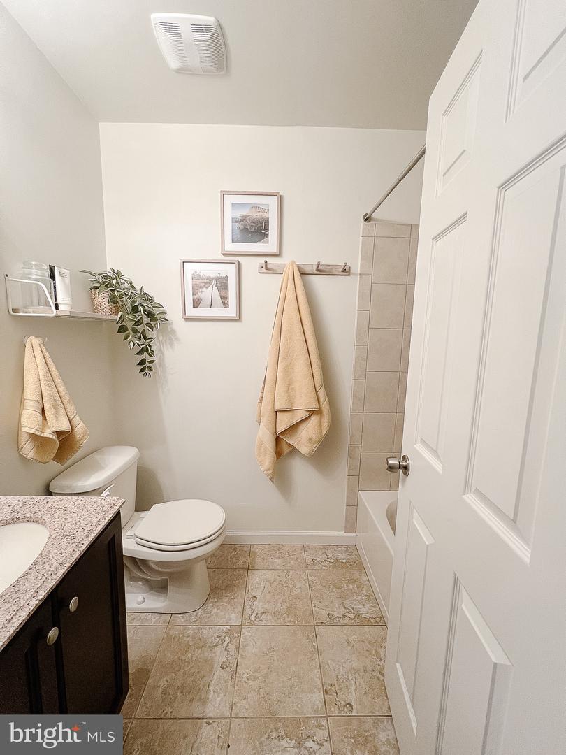 45 HULVEY DR, STAFFORD, Virginia 22556, 4 Bedrooms Bedrooms, 7 Rooms Rooms,3 BathroomsBathrooms,Residential,For sale,45 HULVEY DR,VAST2042656 MLS # VAST2042656