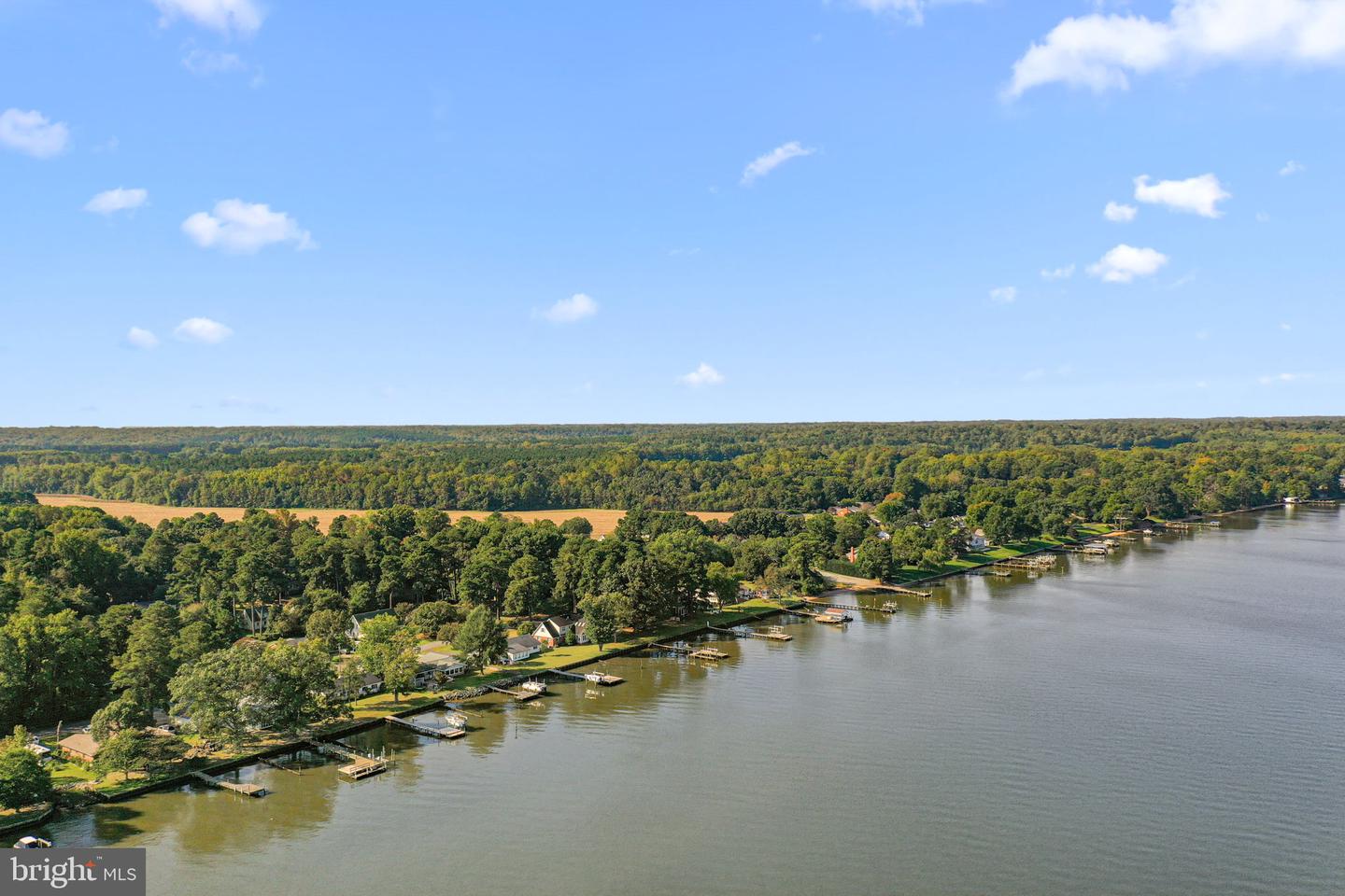 310 E GWYNNFIELD RD, TAPPAHANNOCK, Virginia 22560, 3 Bedrooms Bedrooms, 7 Rooms Rooms,1 BathroomBathrooms,Residential,For sale,310 E GWYNNFIELD RD,VAES2002020 MLS # VAES2002020