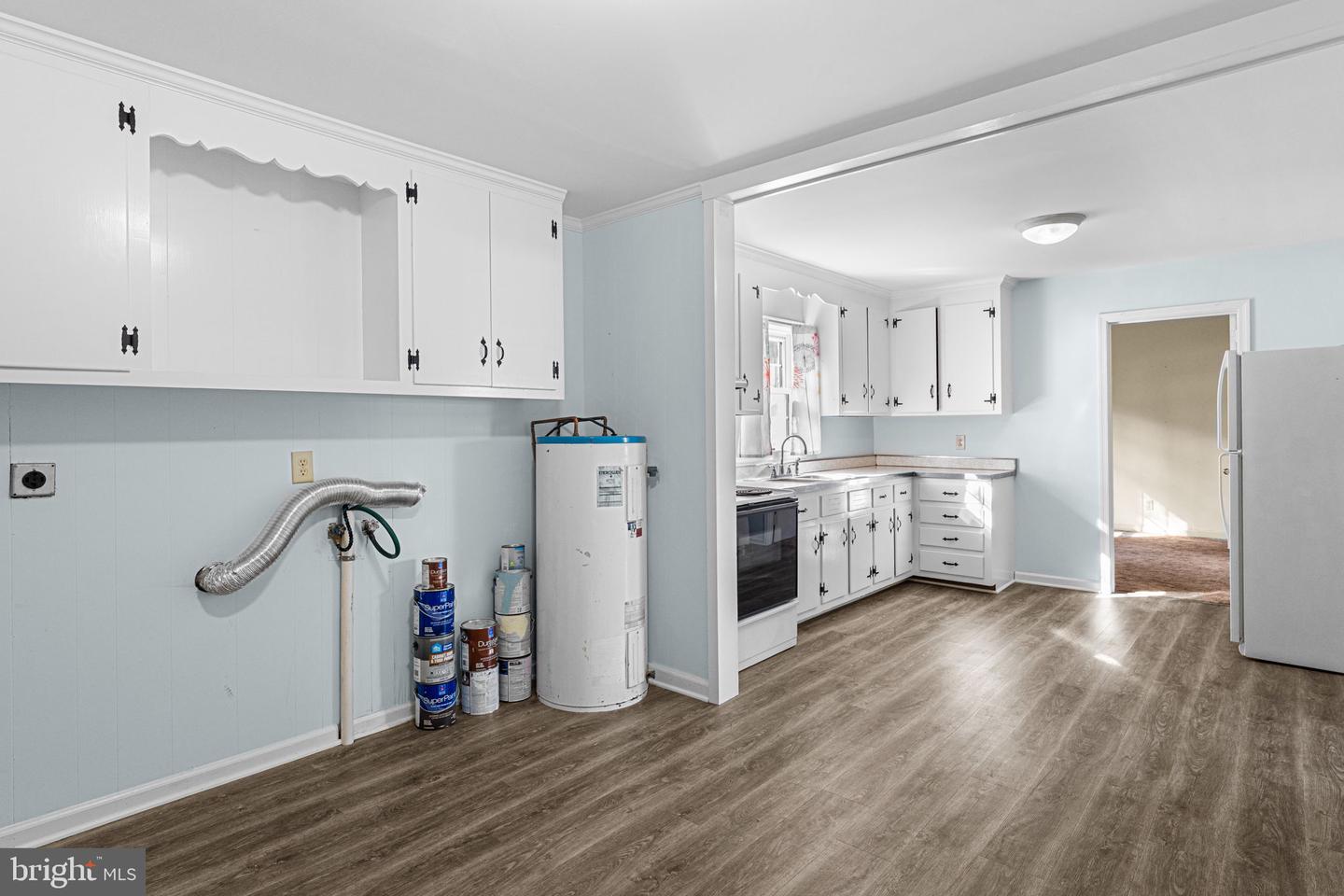 310 E GWYNNFIELD RD, TAPPAHANNOCK, Virginia 22560, 3 Bedrooms Bedrooms, 7 Rooms Rooms,1 BathroomBathrooms,Residential,For sale,310 E GWYNNFIELD RD,VAES2002020 MLS # VAES2002020