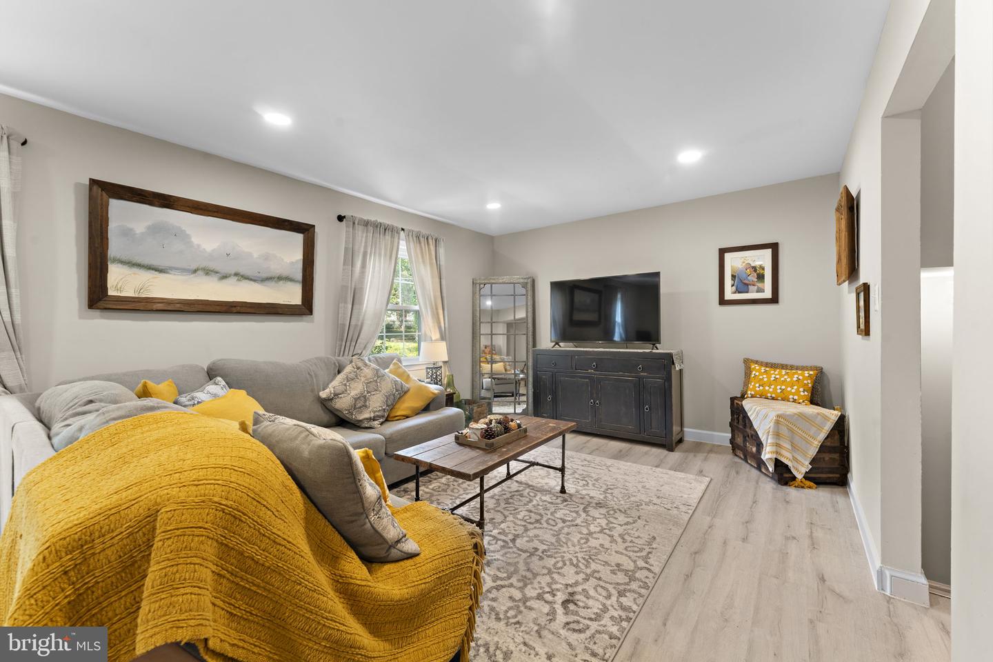 12766 CAPTAINS CV, WOODBRIDGE, Virginia 22192, 4 Bedrooms Bedrooms, ,3 BathroomsBathrooms,Residential,For sale,12766 CAPTAINS CV,VAPW2104004 MLS # VAPW2104004