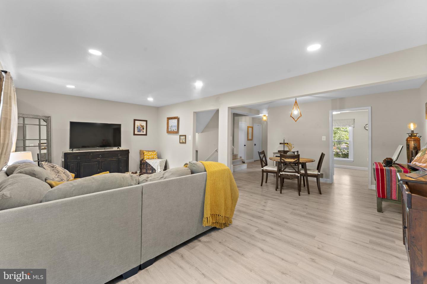 12766 CAPTAINS CV, WOODBRIDGE, Virginia 22192, 4 Bedrooms Bedrooms, ,3 BathroomsBathrooms,Residential,For sale,12766 CAPTAINS CV,VAPW2104004 MLS # VAPW2104004