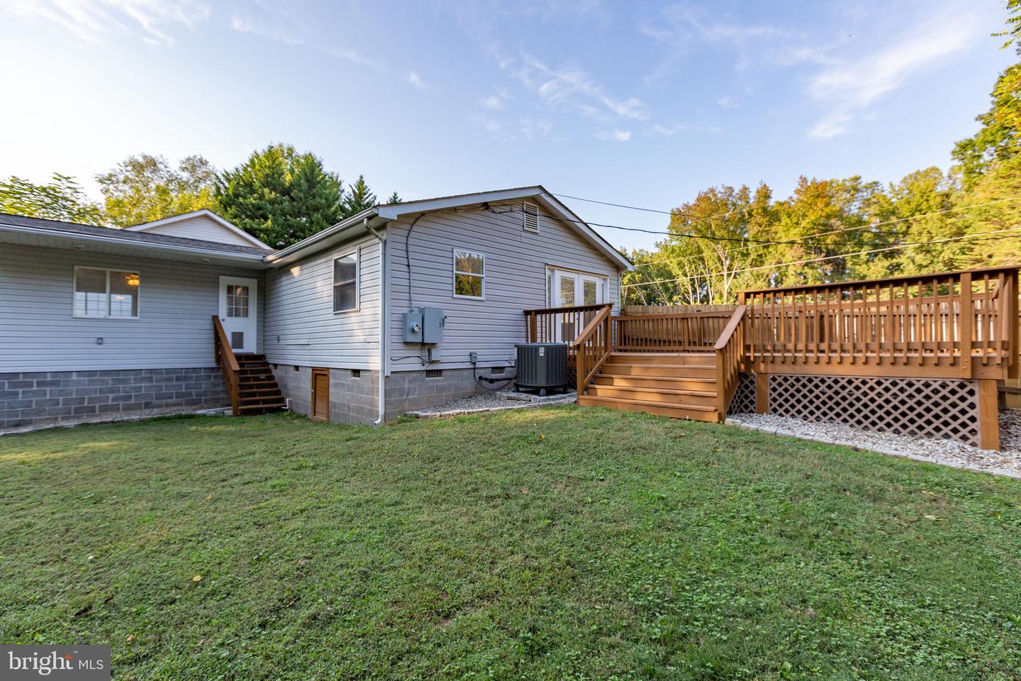 1252 OAKLAND DR, KING GEORGE, Virginia 22485, 3 Bedrooms Bedrooms, ,2 BathroomsBathrooms,Residential,For sale,1252 OAKLAND DR,VAKG2007020 MLS # VAKG2007020