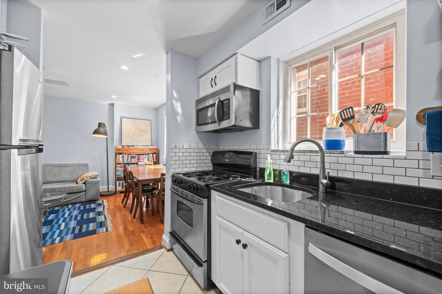 718 PARK RD NW #6, WASHINGTON, District Of Columbia 20010, 2 Bedrooms Bedrooms, ,1 BathroomBathrooms,Residential,For sale,718 PARK RD NW #6,DCDC2222358 MLS # DCDC2222358
