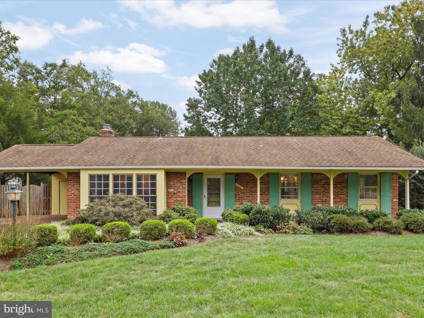 4106 BREEZEWOOD LN, ANNANDALE, Virginia 22003, 3 Bedrooms Bedrooms, ,3 BathroomsBathrooms,Residential,For sale,4106 BREEZEWOOD LN,VAFX2267280 MLS # VAFX2267280