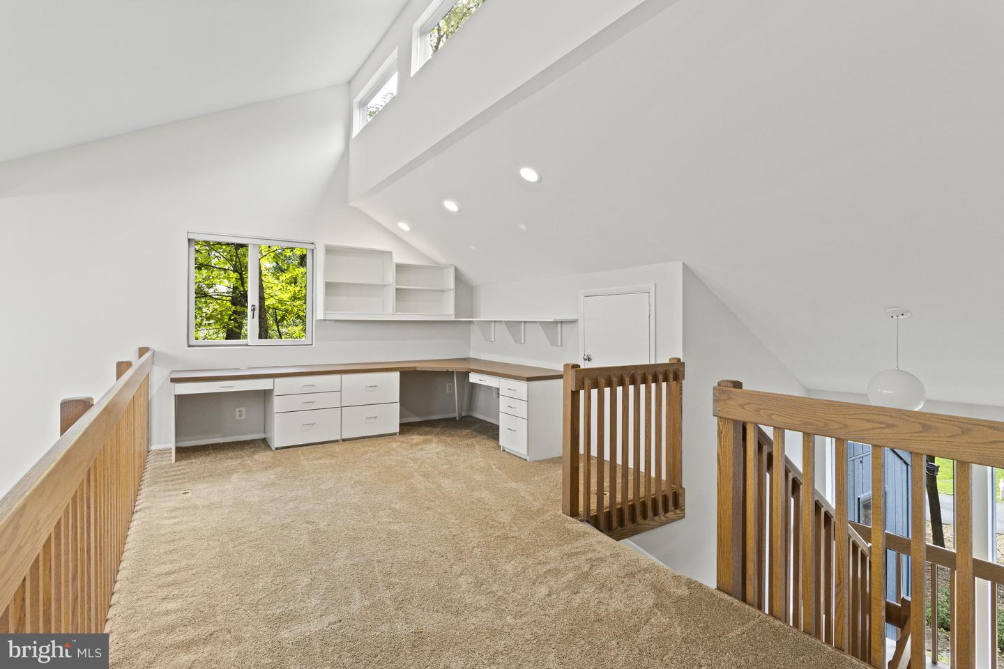 7107 ROXANN RD, ALEXANDRIA, Virginia 22315, 4 Bedrooms Bedrooms, ,4 BathroomsBathrooms,Residential,For sale,7107 ROXANN RD,VAFX2267336 MLS # VAFX2267336