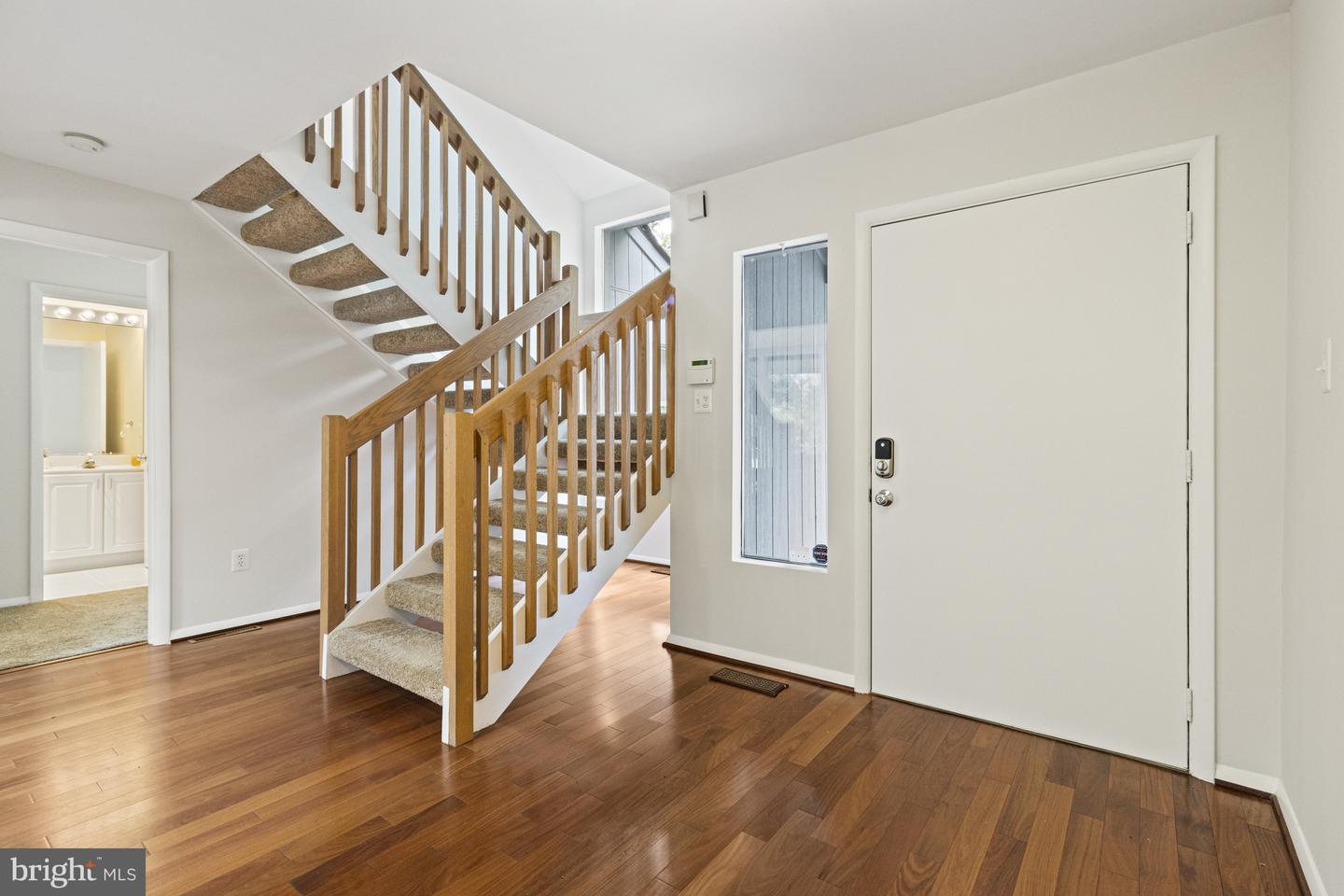 7107 ROXANN RD, ALEXANDRIA, Virginia 22315, 4 Bedrooms Bedrooms, ,4 BathroomsBathrooms,Residential,For sale,7107 ROXANN RD,VAFX2267336 MLS # VAFX2267336