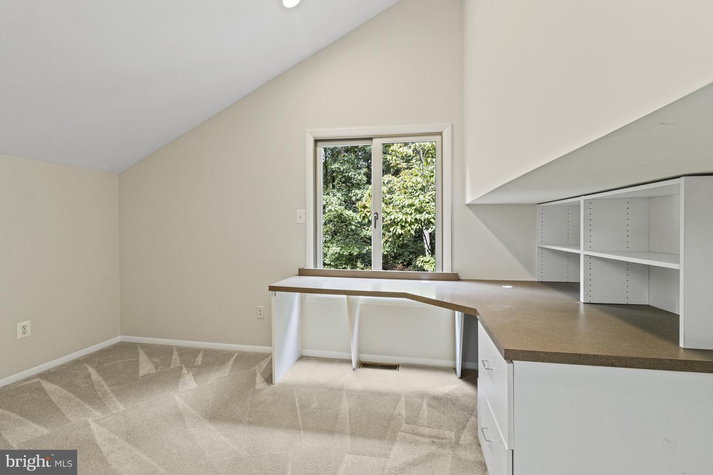 7107 ROXANN RD, ALEXANDRIA, Virginia 22315, 4 Bedrooms Bedrooms, ,4 BathroomsBathrooms,Residential,For sale,7107 ROXANN RD,VAFX2267336 MLS # VAFX2267336