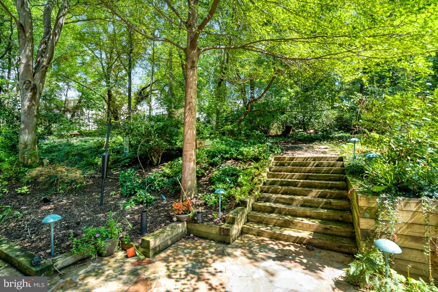 7107 ROXANN RD, ALEXANDRIA, Virginia 22315, 4 Bedrooms Bedrooms, ,4 BathroomsBathrooms,Residential,For sale,7107 ROXANN RD,VAFX2267336 MLS # VAFX2267336