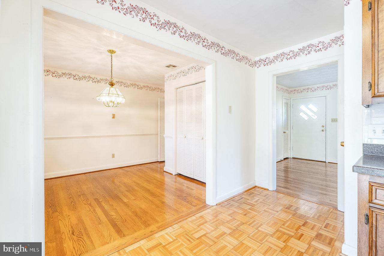 3107 RAWLEY PIKE, ROCKINGHAM, Virginia 22801, 3 Bedrooms Bedrooms, ,2 BathroomsBathrooms,Residential,For sale,3107 RAWLEY PIKE,VARO2002584 MLS # VARO2002584