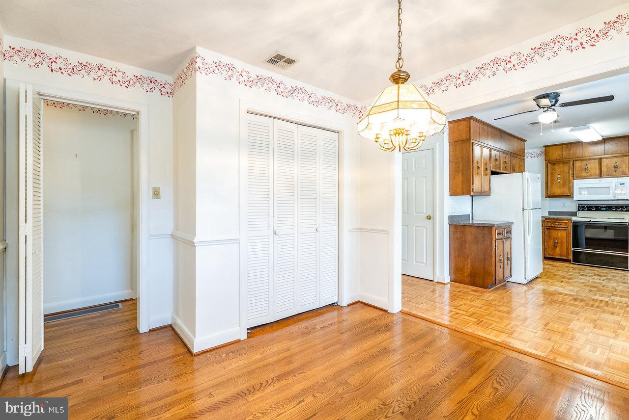 3107 RAWLEY PIKE, ROCKINGHAM, Virginia 22801, 3 Bedrooms Bedrooms, ,2 BathroomsBathrooms,Residential,For sale,3107 RAWLEY PIKE,VARO2002584 MLS # VARO2002584