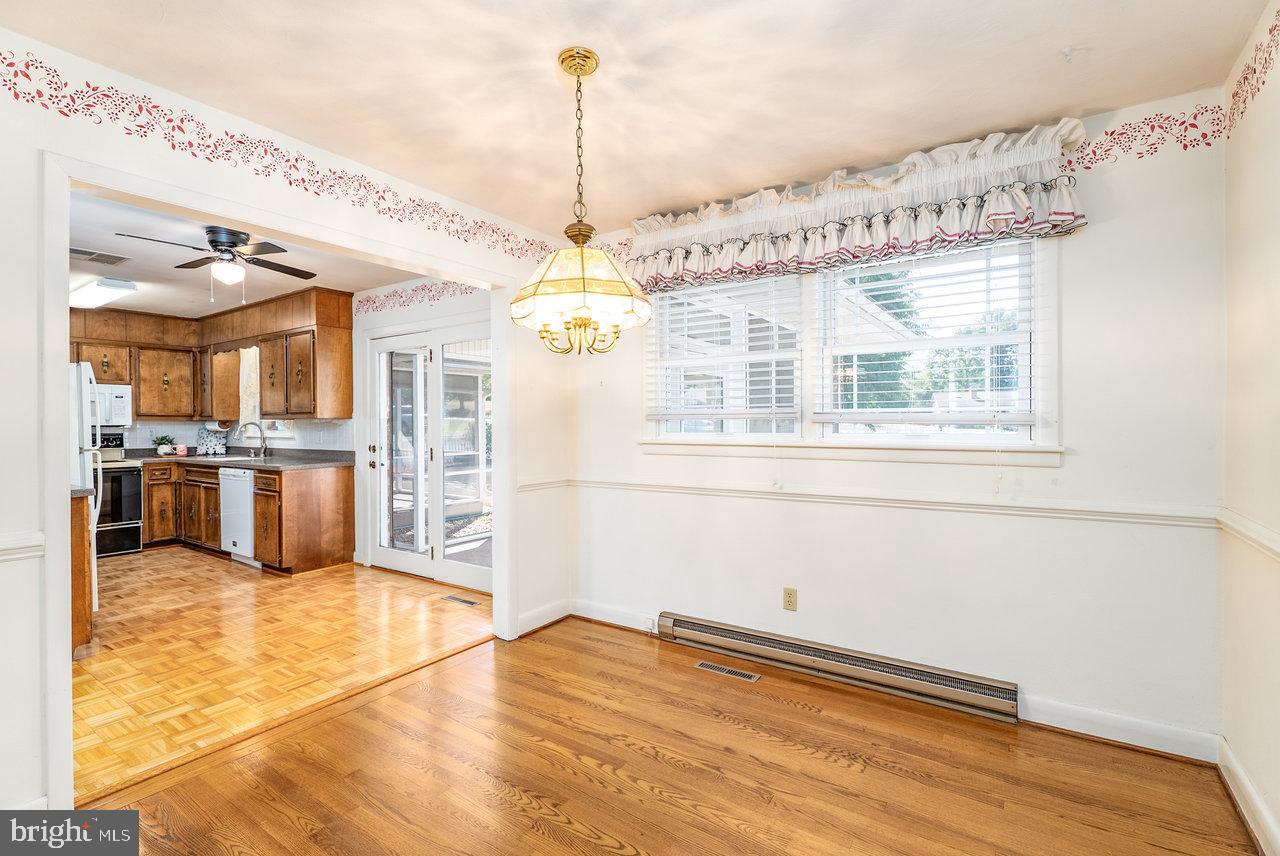 3107 RAWLEY PIKE, ROCKINGHAM, Virginia 22801, 3 Bedrooms Bedrooms, ,2 BathroomsBathrooms,Residential,For sale,3107 RAWLEY PIKE,VARO2002584 MLS # VARO2002584