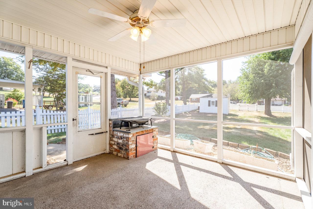 3107 RAWLEY PIKE, ROCKINGHAM, Virginia 22801, 3 Bedrooms Bedrooms, ,2 BathroomsBathrooms,Residential,For sale,3107 RAWLEY PIKE,VARO2002584 MLS # VARO2002584