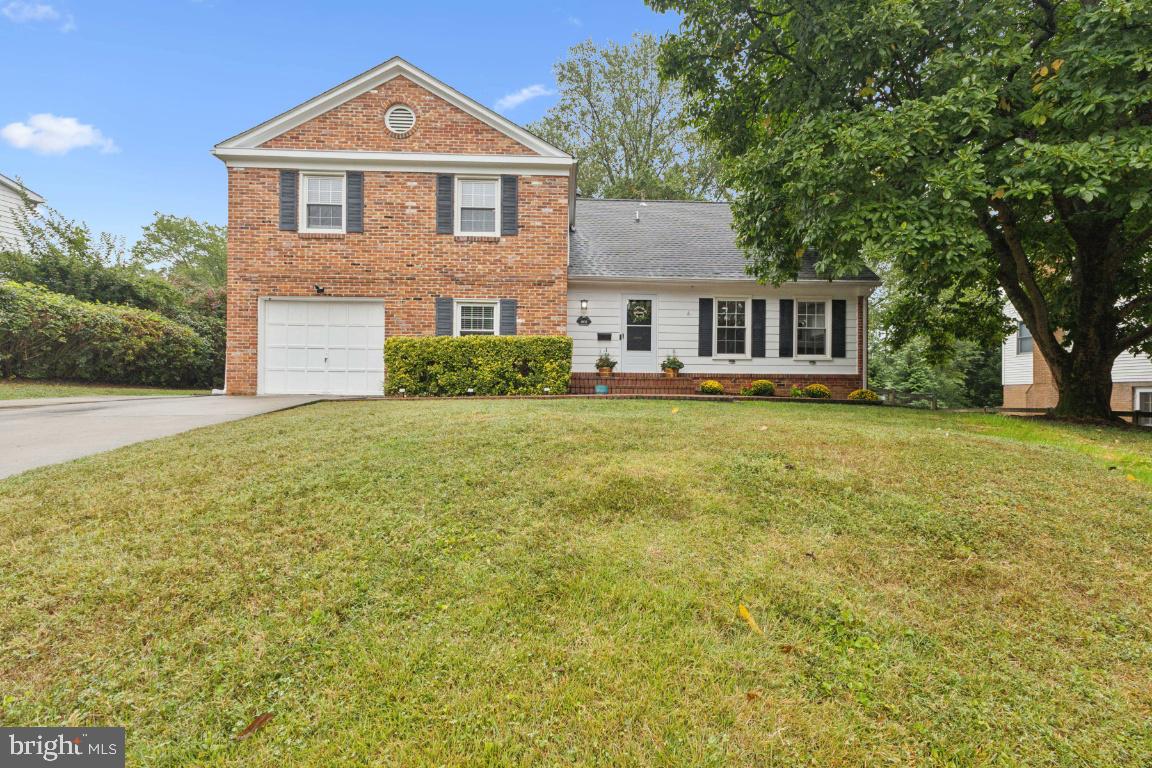 4603 HOLBORN AVE, ANNANDALE, Virginia 22003, 5 Bedrooms Bedrooms, ,2 BathroomsBathrooms,Residential,For sale,4603 HOLBORN AVE,VAFX2267460 MLS # VAFX2267460