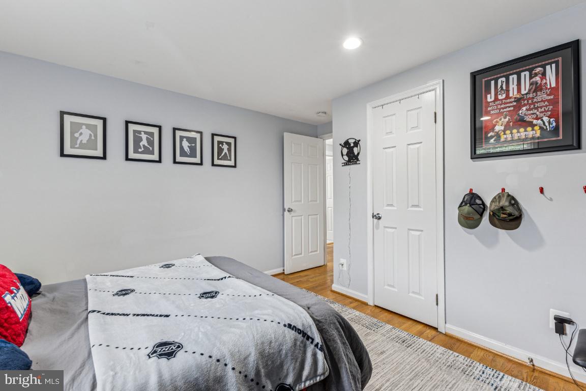 4603 HOLBORN AVE, ANNANDALE, Virginia 22003, 5 Bedrooms Bedrooms, ,2 BathroomsBathrooms,Residential,For sale,4603 HOLBORN AVE,VAFX2267460 MLS # VAFX2267460