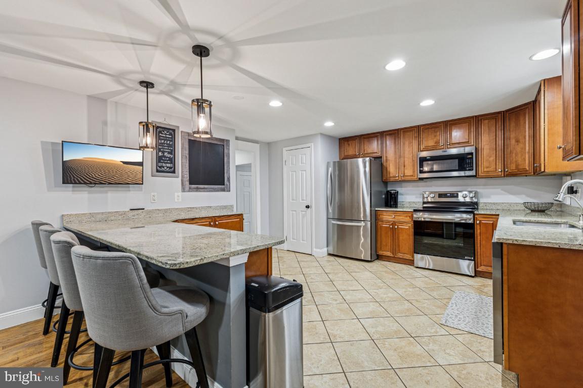 4603 HOLBORN AVE, ANNANDALE, Virginia 22003, 5 Bedrooms Bedrooms, ,2 BathroomsBathrooms,Residential,For sale,4603 HOLBORN AVE,VAFX2267460 MLS # VAFX2267460