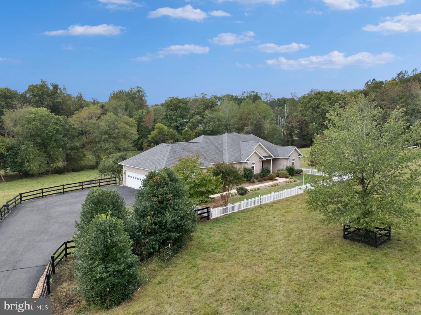 7380 W HOOVER RD, REVA, Virginia 22735, 4 Bedrooms Bedrooms, ,3 BathroomsBathrooms,Residential,For sale,7380 W HOOVER RD,VAMA2002446 MLS # VAMA2002446